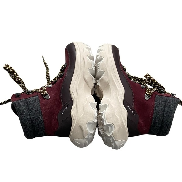 NEW Sorel Kinetic Breakthru Conquest Suede Boot Platform Chunky waterproof - Picture 8 of 11